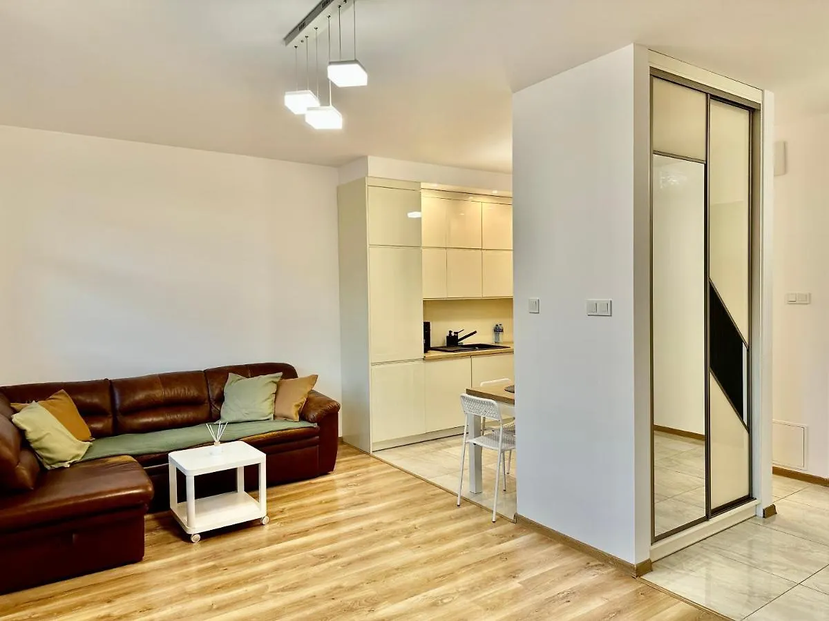 2-Bedroom Apartament Warszawa Praga Польша