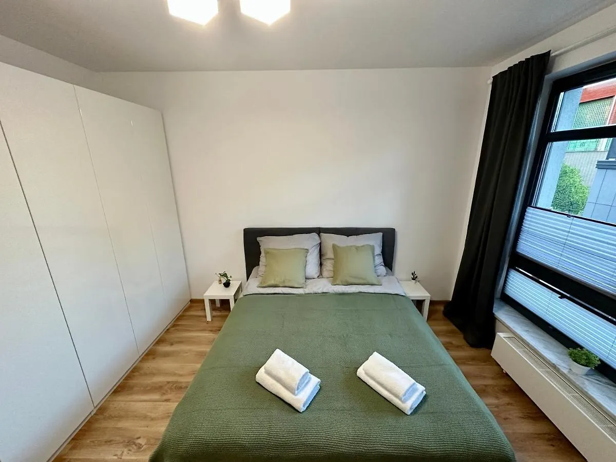 2-Bedroom Apartament Warszawa Praga